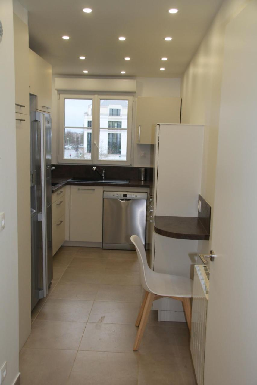 Disney Apart,3 Mn From Disney, 4Bedrooms, Double Free, Secured Parking,105 M2 เชสซี ภายนอก รูปภาพ