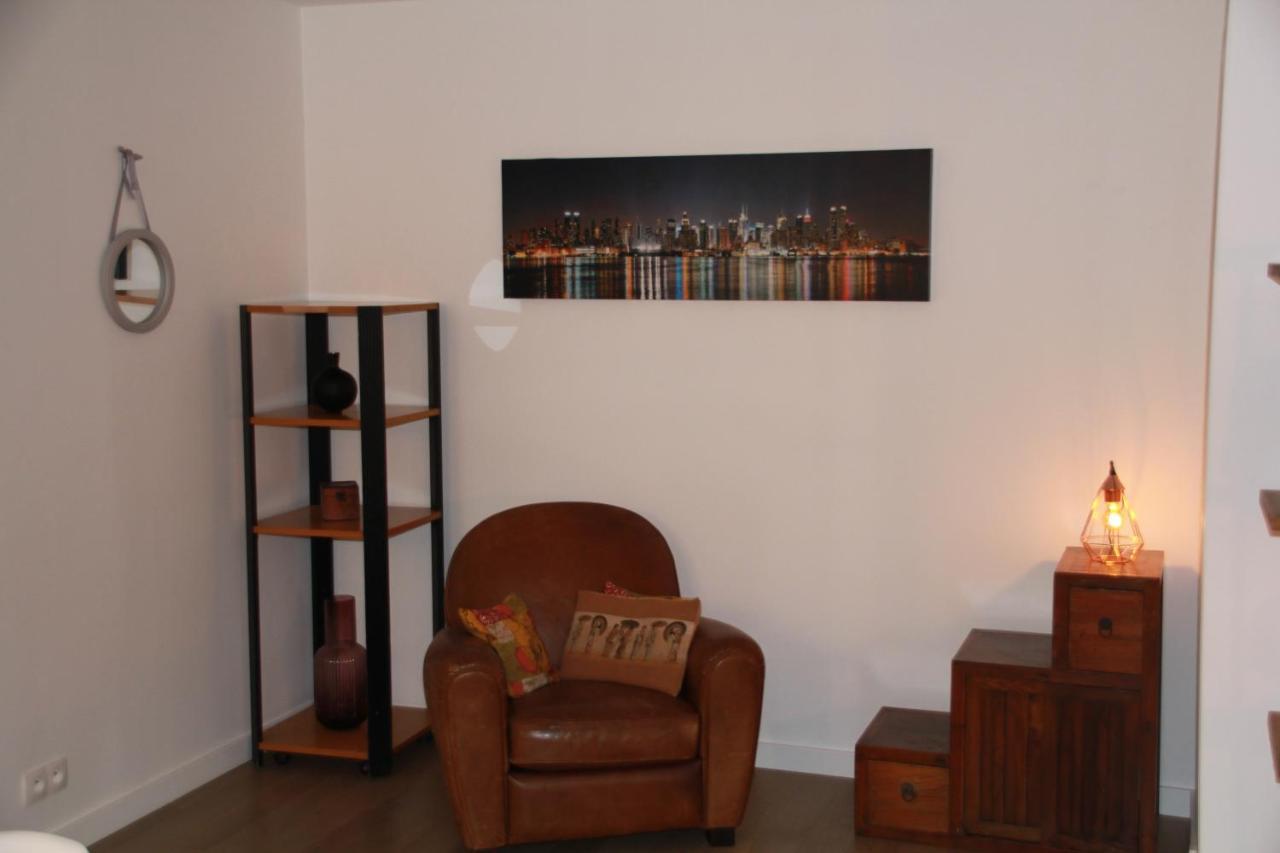 Disney Apart,3 Mn From Disney, 4Bedrooms, Double Free, Secured Parking,105 M2 เชสซี ภายนอก รูปภาพ